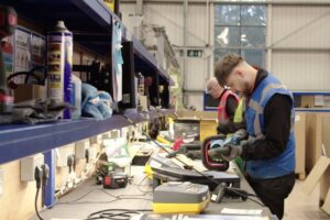 1729491156 screwfix repair shop