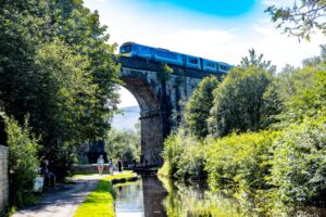 1739261908 tru transpennine viaduct