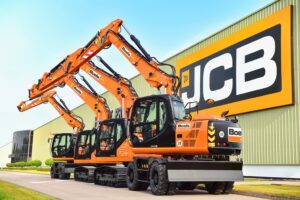 1739774731 jcb wheeled excavators ready for despatch to boels from jcb heavy products in uttoxeter.j