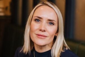 1744789441 claire kershaw ceo united living property services