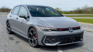 2025 VW Golf GTI 1 1152x648 1745502274