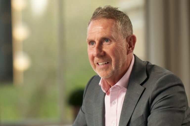 1669709621 paul scott renew