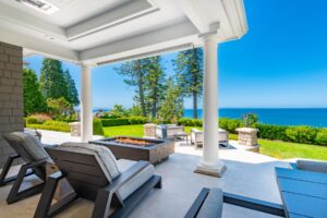 luxury re iStock 2104440572 1